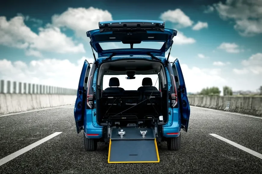 Inovativni FlexiRamp sustav za siguran prijevoz osoba s invaliditetom 3